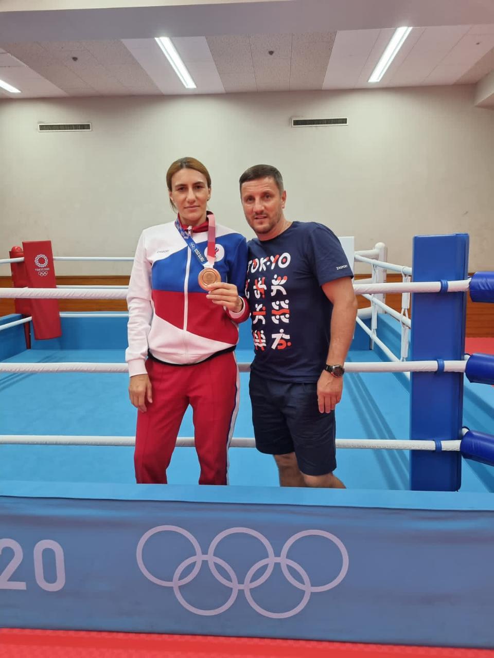 В Новогорске открылась школа бокса имени А. Лебзяка